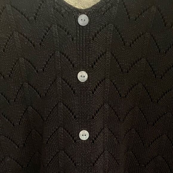 Knit sweater like tank top v-neck Size 2XL Women’s black knit blouse - Picture 2 of 6